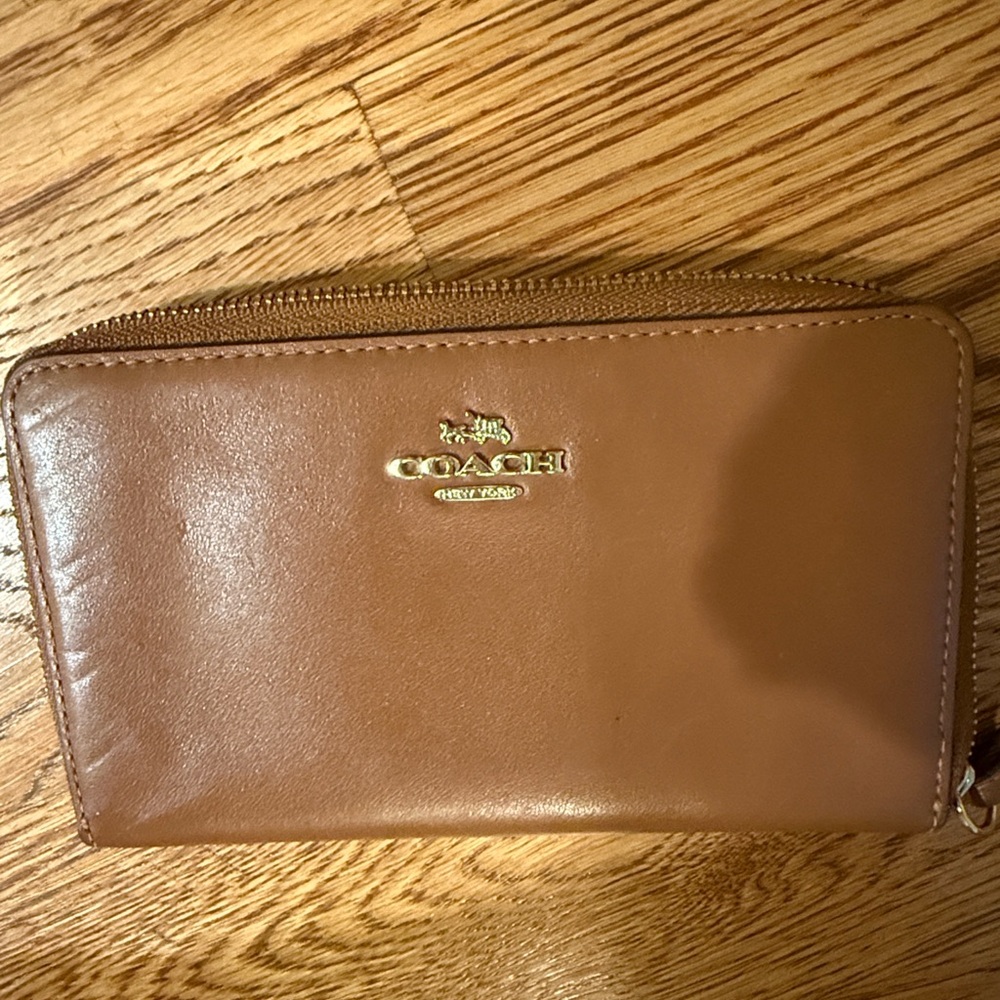Coach Tan Leather Zip Wallet wristlet
